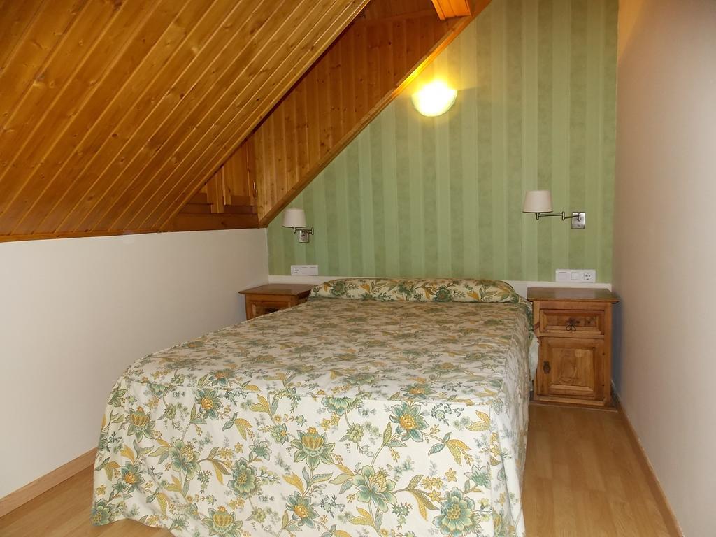 Apartamentos Fidalgo Sandiniés Szoba fotó