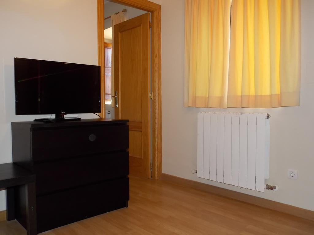 Apartamentos Fidalgo Sandiniés Szoba fotó